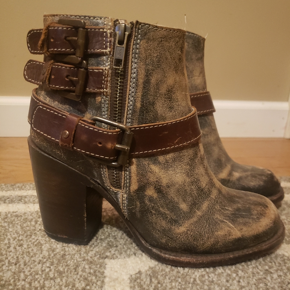 FREEBIRD by Steven Bolo Booties Size 8